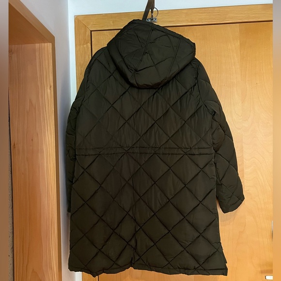 Levi’s Plus Size army green puffer jacket, size 1x - Picture 2 of 2